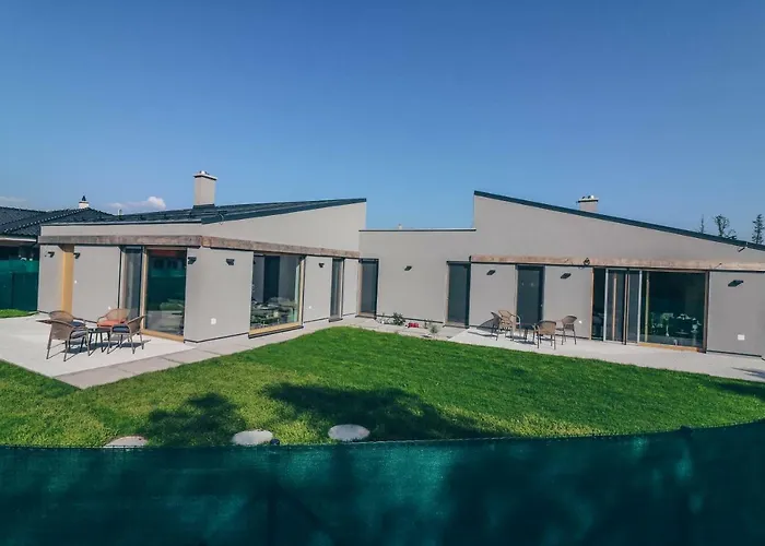 Stylish At Penati Golf